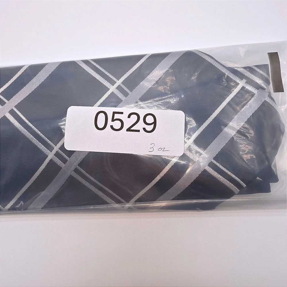 Henry Grethel Men's Black‎ Silver Plaid 100% Silk Hand Made Necktie